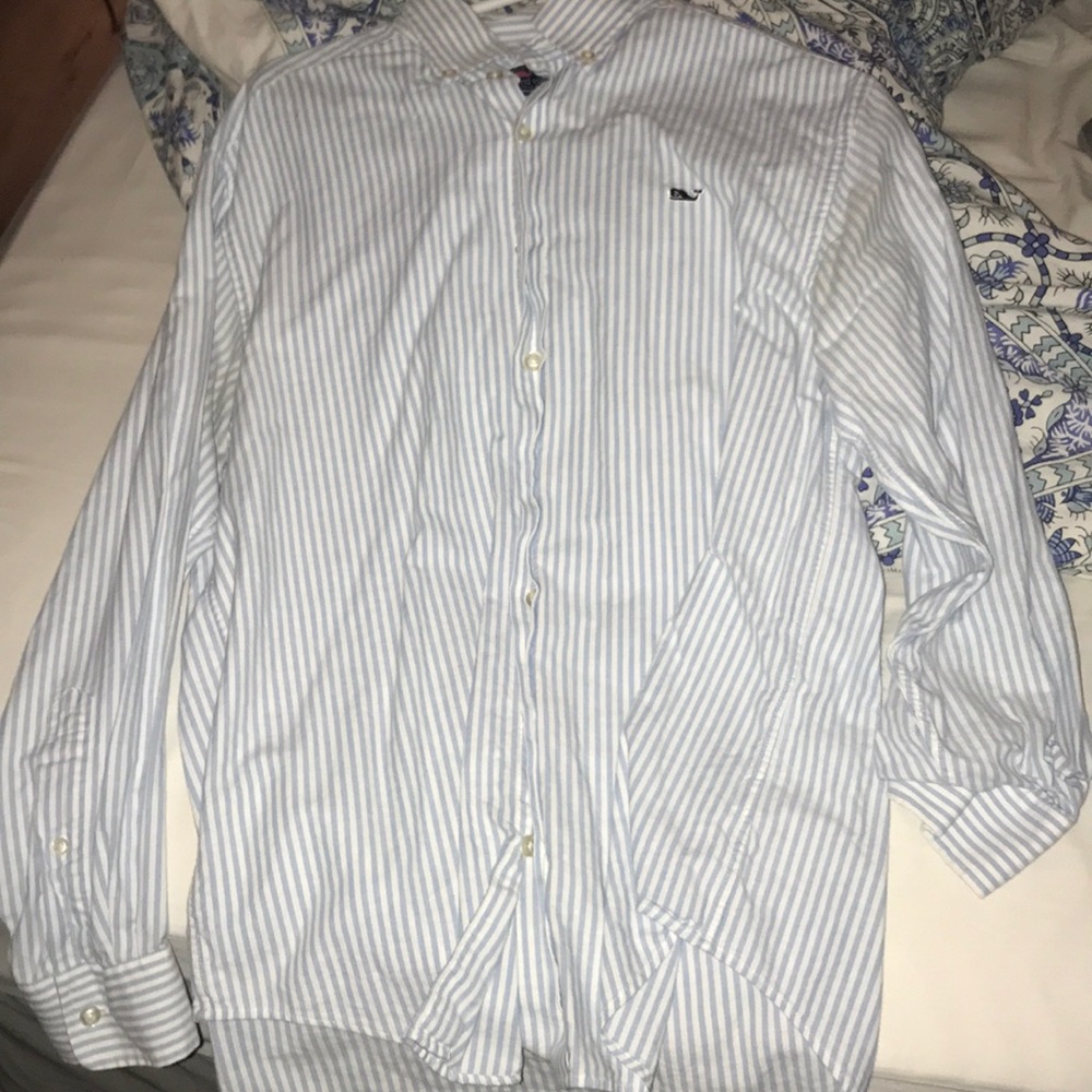 Vineyard vines striped button down